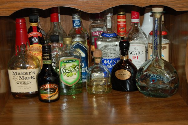 Uwaga na alkohol czeskiego pochodzenia. Służby mają zwracać szczególną uwagę na miejsca, w których pojawić się może groźny dla życia i zdrowia alkohol metylowy. (Fot. Lynda Gidden)